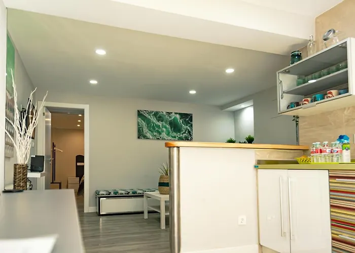 Dos De Mayo Apartment